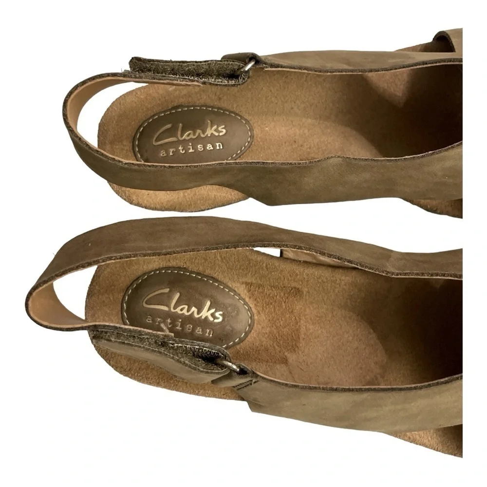 Clark's Caselynn Nubuck Cork Wedge Sandals Sz 10